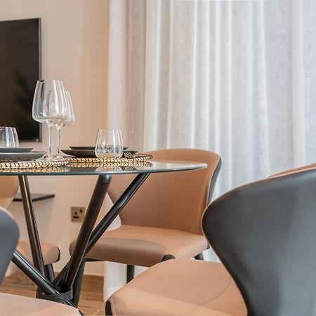 Desert Living Luxury Condo - Jumeirah Living Marina Gate Dubaj Zewnętrze zdjęcie