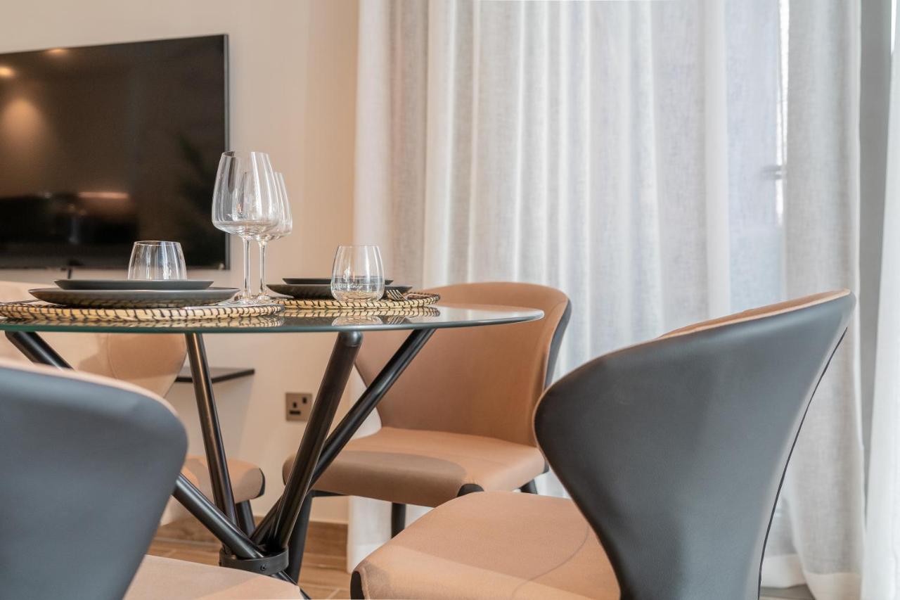 Desert Living Luxury Condo - Jumeirah Living Marina Gate Dubaj Zewnętrze zdjęcie