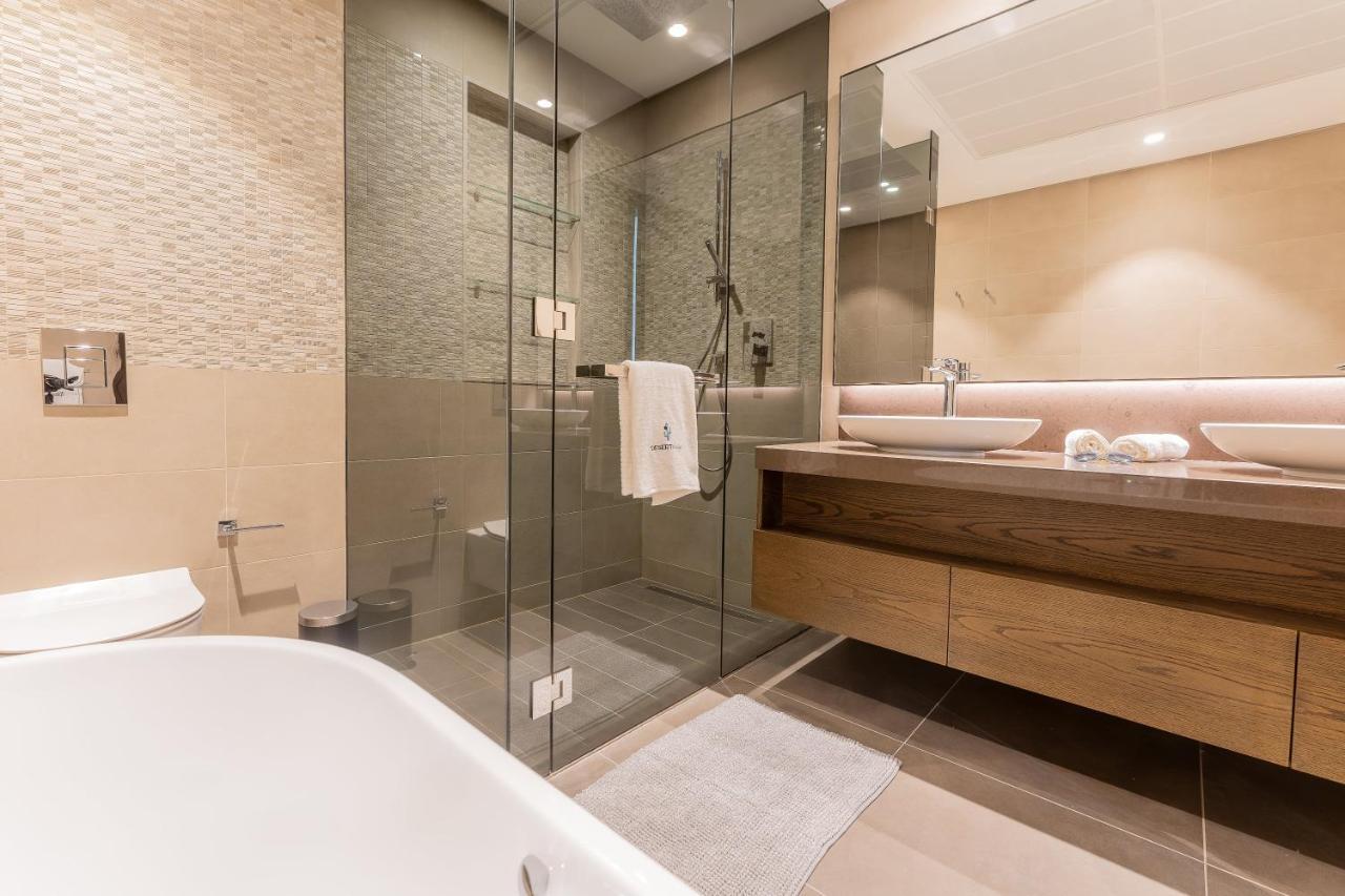 Desert Living Luxury Condo - Jumeirah Living Marina Gate Dubaj Zewnętrze zdjęcie